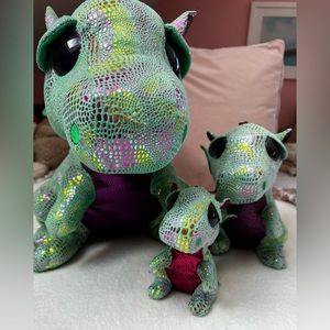 Family of dragons “Cinder”